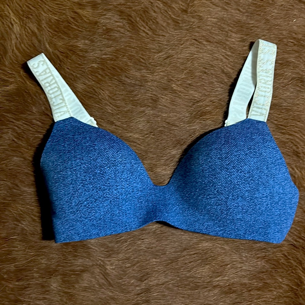 Victoria’s Secret Denim Wireless Bra 34D